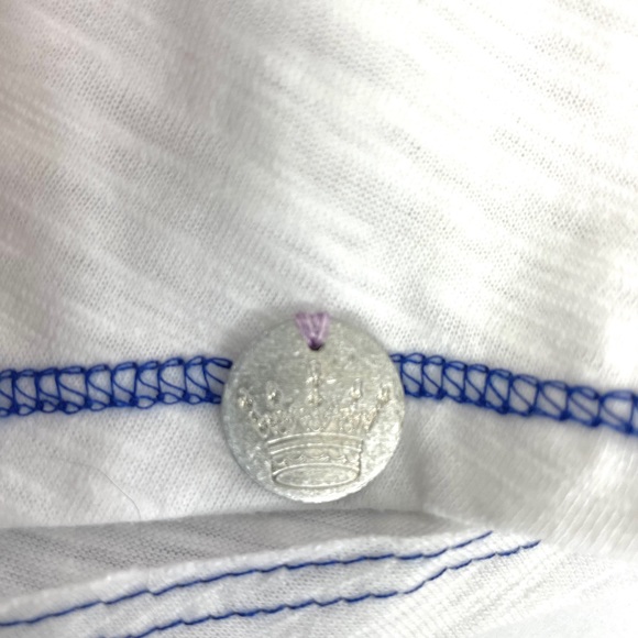 Crowned Free Top White w/Blue Stitching Size Small - Picture 6 of 9